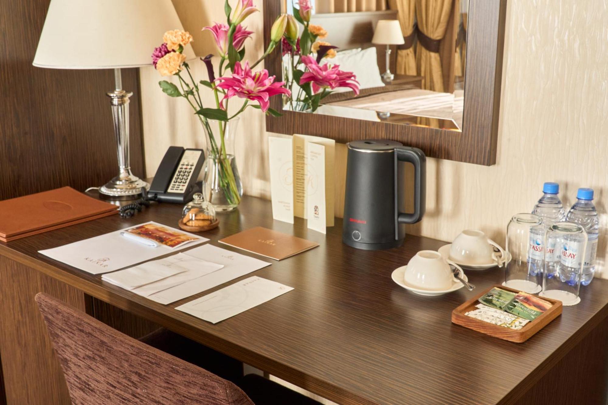 Kainar Hotel Tsjimkent Eksteriør bilde