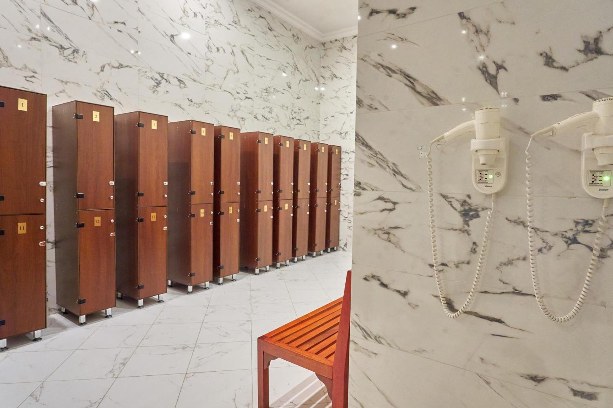 Kainar Hotel Tsjimkent Eksteriør bilde