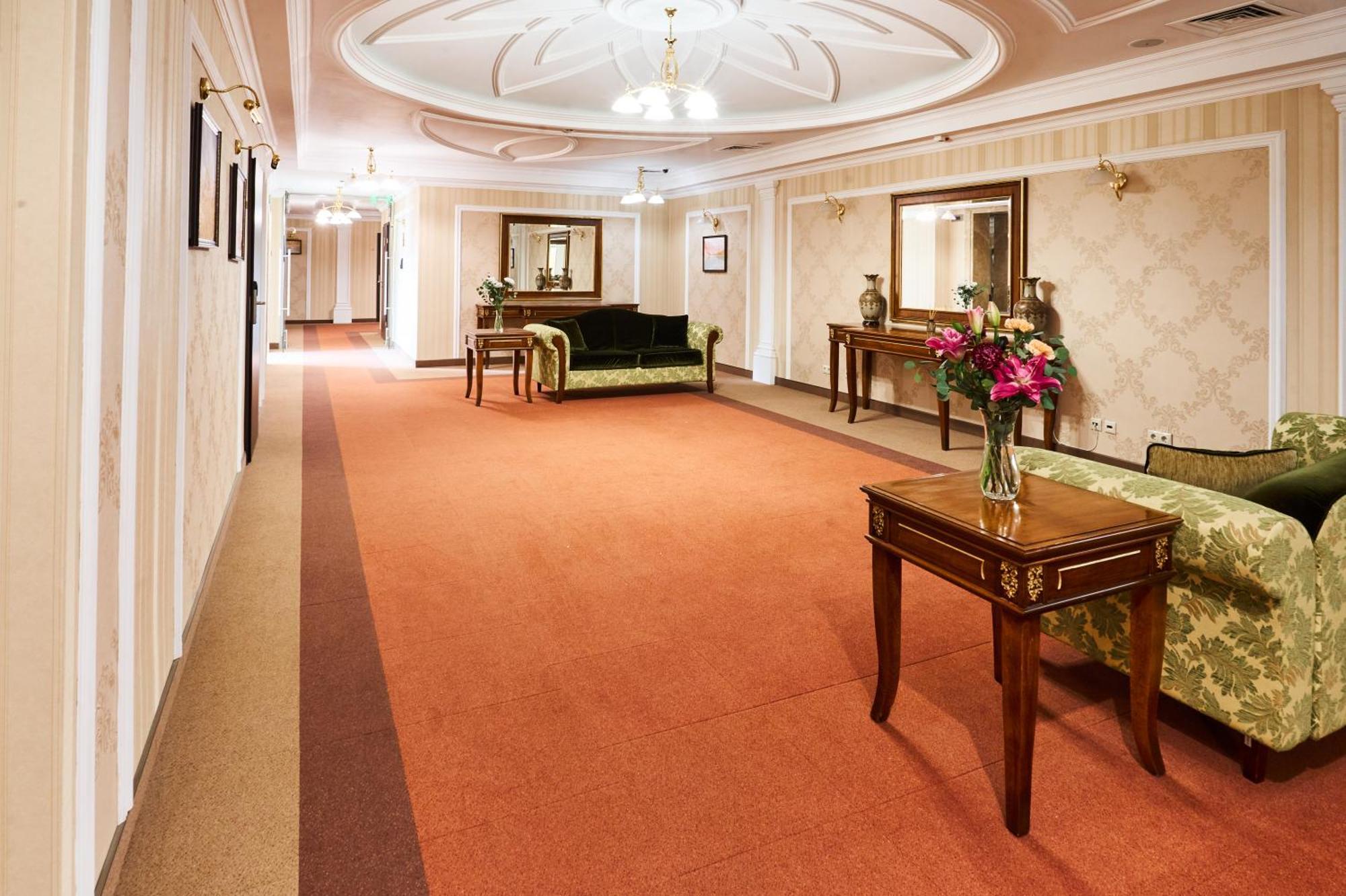 Kainar Hotel Tsjimkent Eksteriør bilde